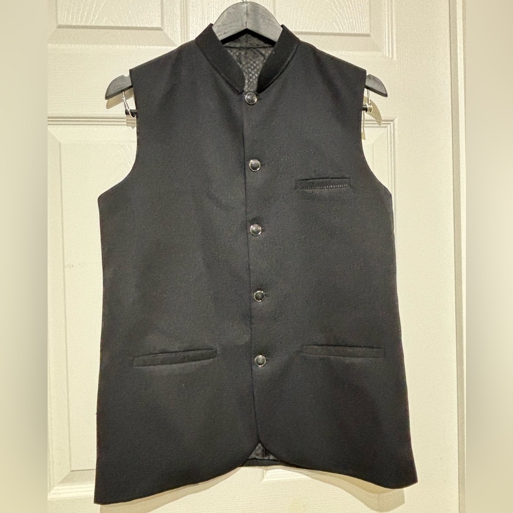 Massimo Dutti Black Button-Up Vest